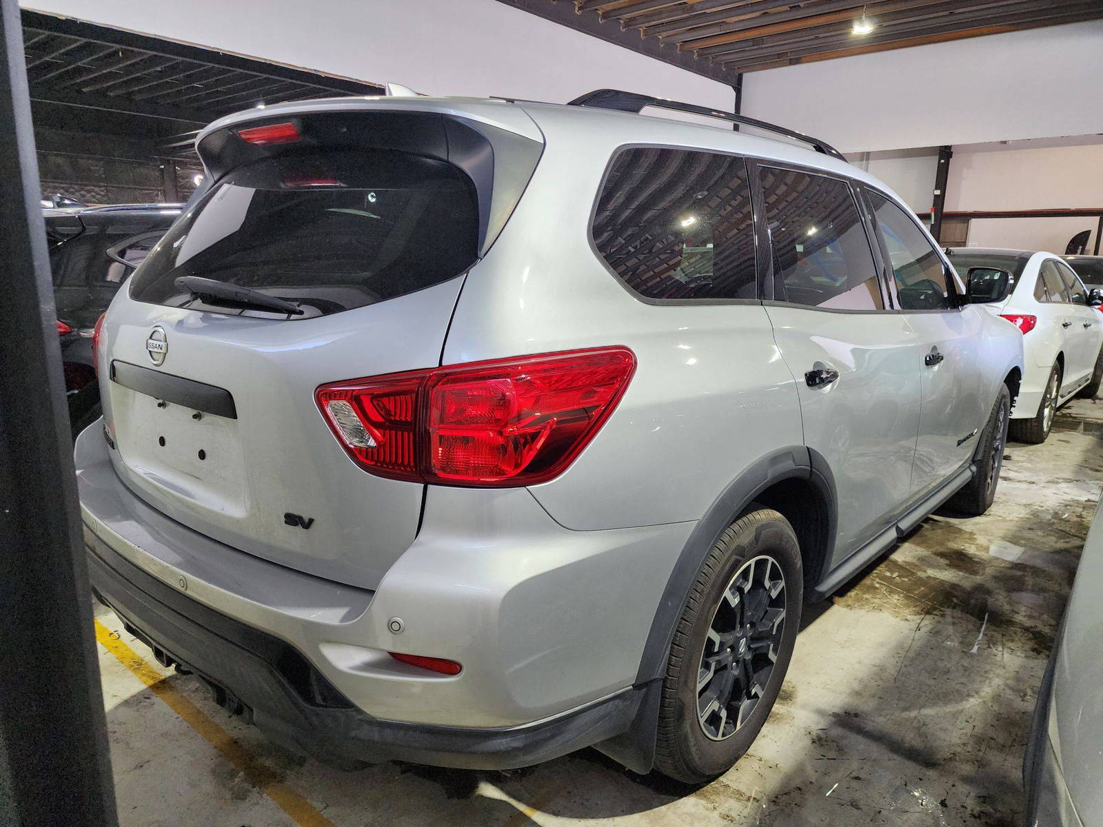 2019 NISSAN PATHFINDER — 128381 Miles — Lot 7KC623458 — Main - Marhaba Auctions Used Cars - Image 4