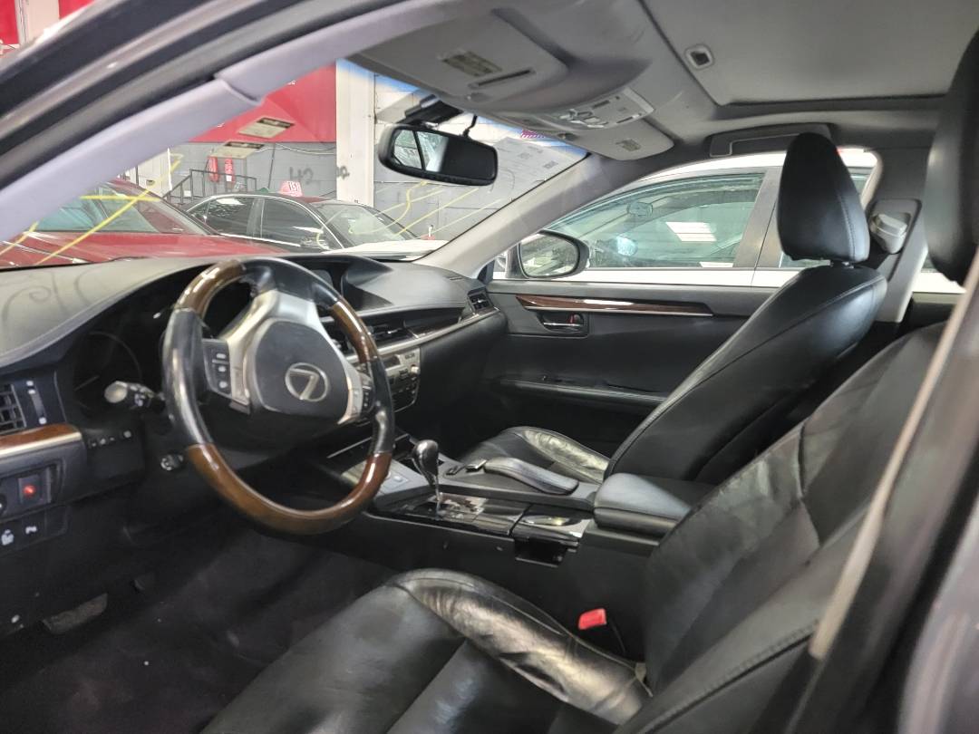 2013 LEXUS ES 350 — 119010 Miles — Lot 2045598 — Main - Marhaba Auctions Used Cars - Image 6