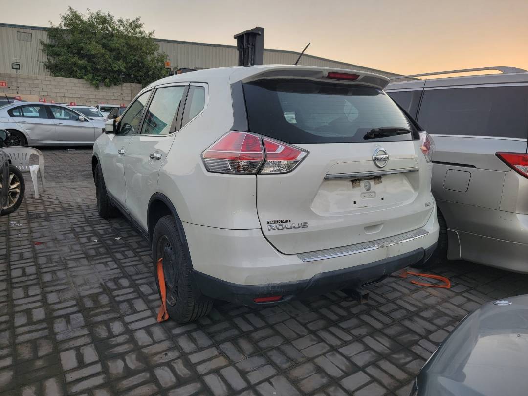 2015 NISSAN ROGUE — 105473 Miles — Lot 9FC788096 — Main - Marhaba Auctions Used Cars - Image 3