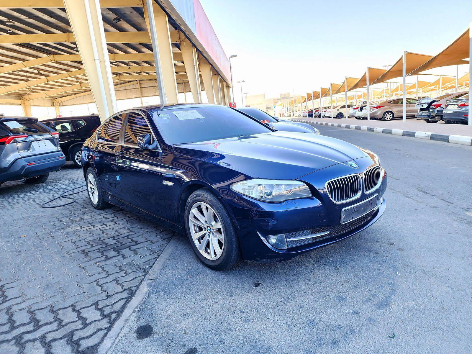 2011 BMW 528i — 200081 KM — Lot BC853877 — Souq - Marhaba Auctions Used Cars - Image 3