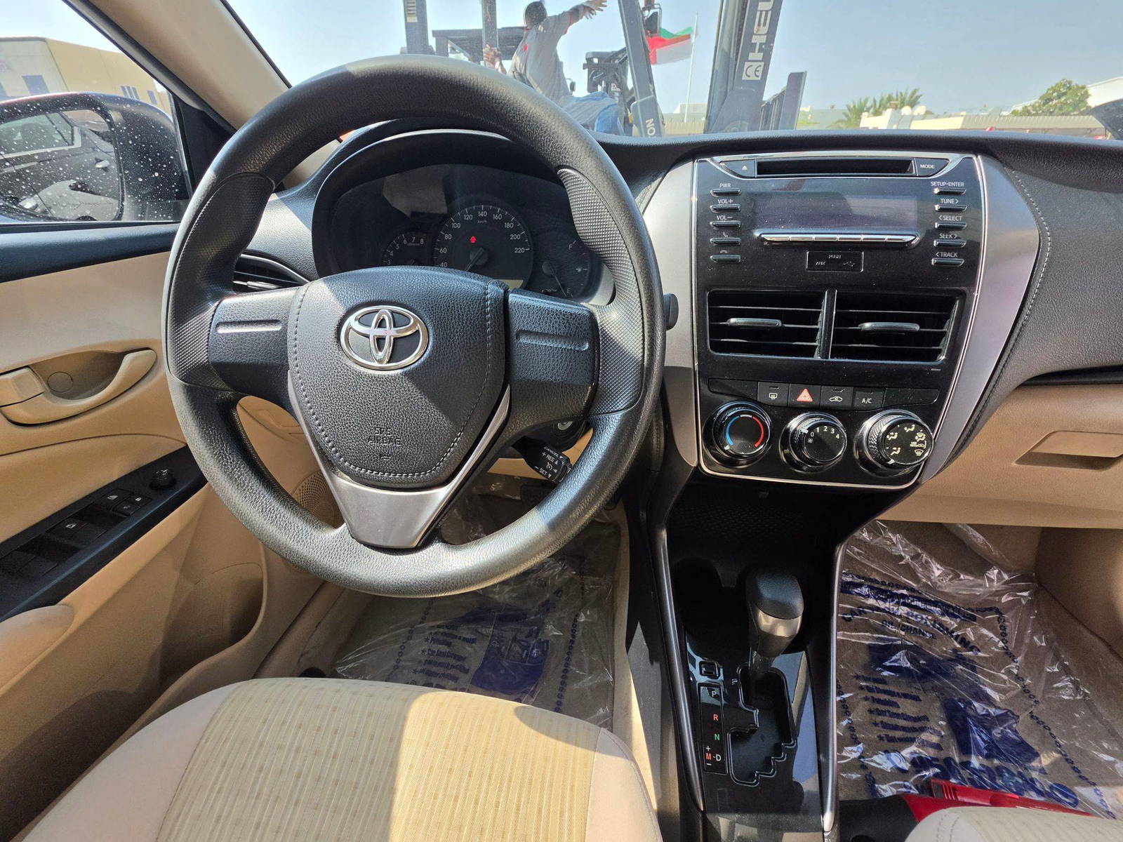 2022 TOYOTA YARIS — 233788 KM — Lot 2157756 - Marhaba Auctions Used Cars - Image 13