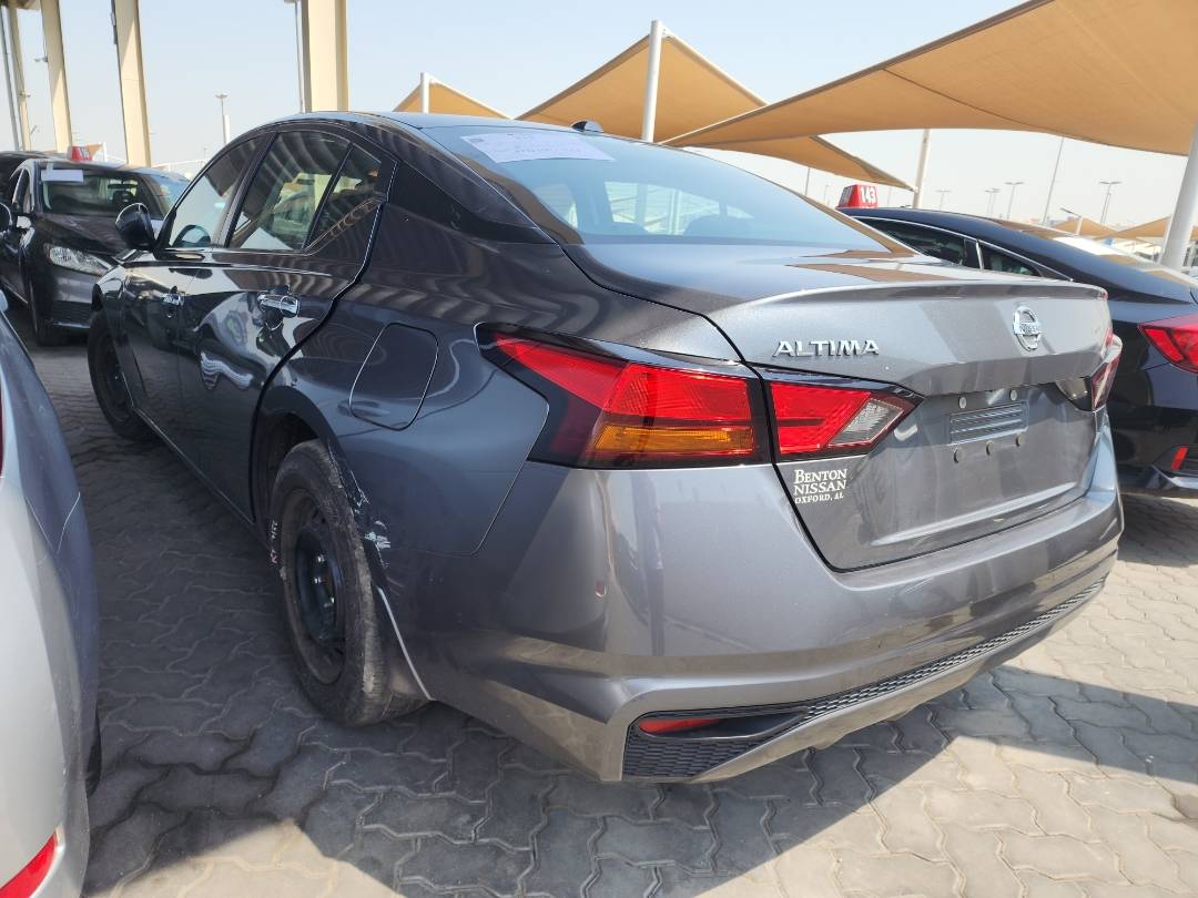 2019 NISSAN ALTIMA — 131592 Miles — Lot 41409914 — Souq - Marhaba Auctions Used Cars - Image 11