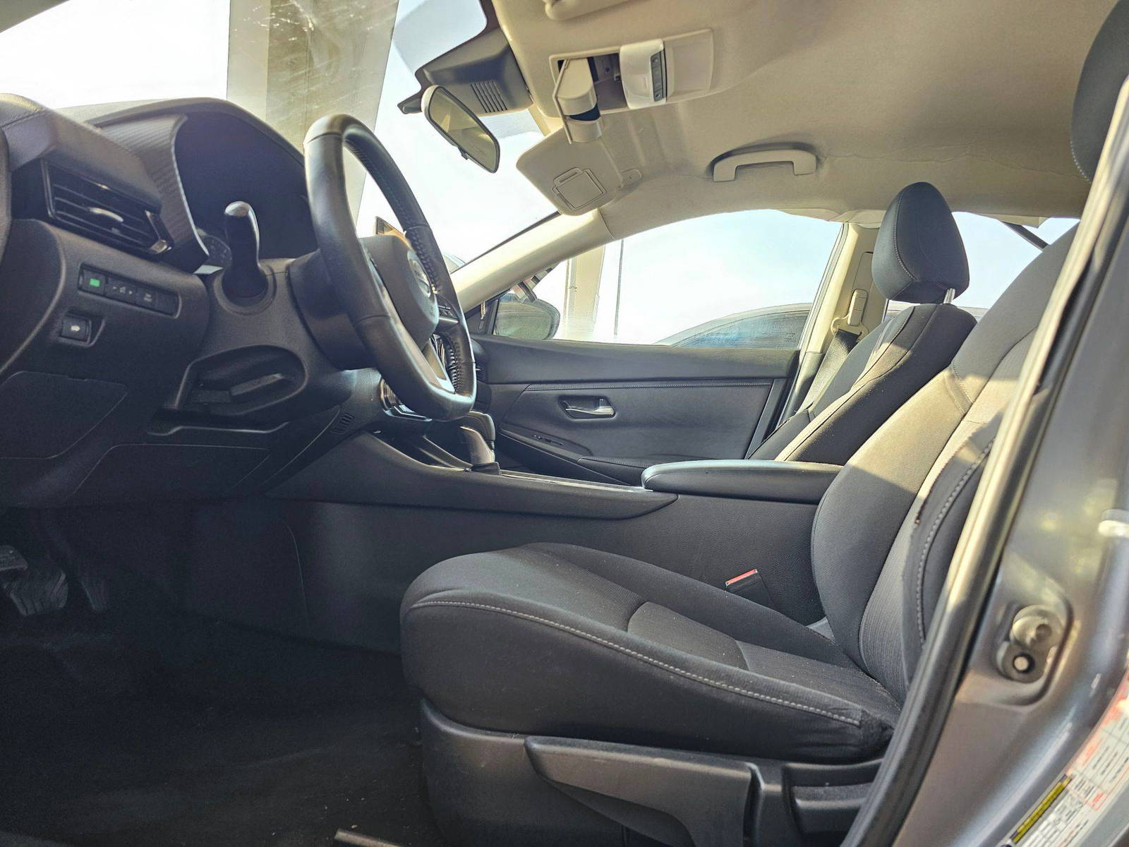 2022 NISSAN SENTRA — 32995 Miles — Lot Y211206 — Souq - Marhaba Auctions Used Cars - Image 7