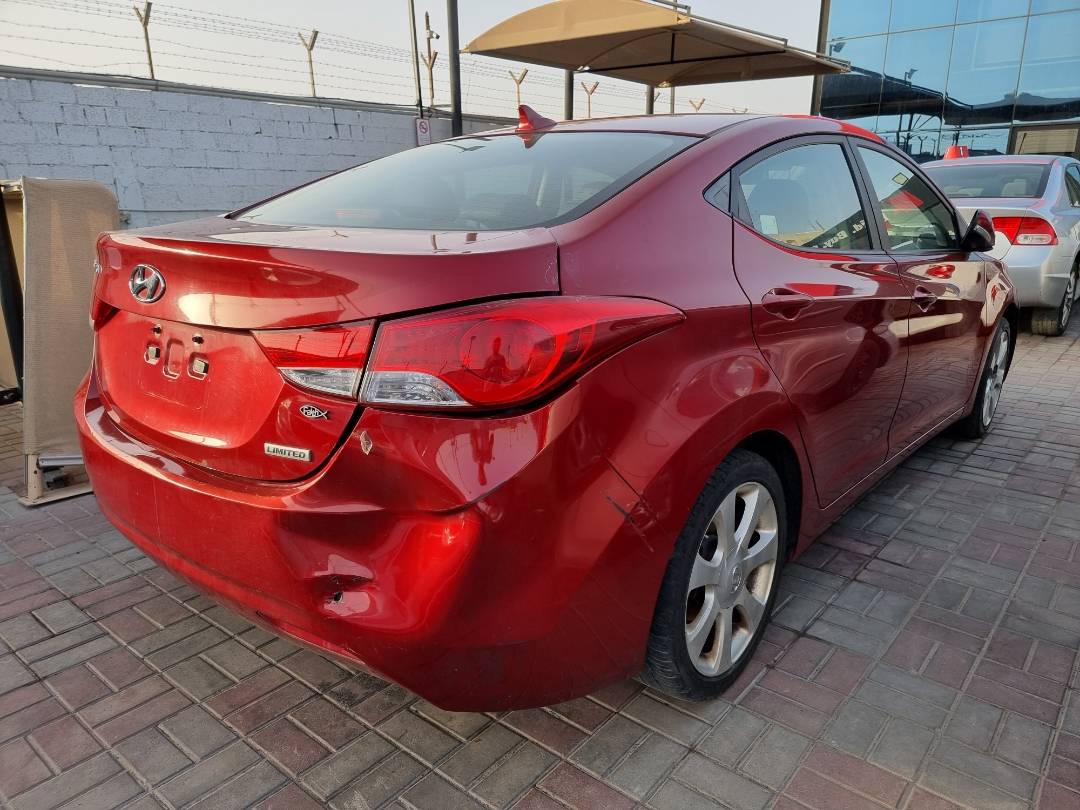 2012 HYUNDAI ELANTRA — 181719 Miles — Lot 215478 — Souq - Marhaba Auctions Used Cars - Image 4