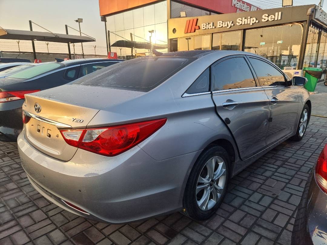 2010 HYUNDAI SONATA — 116799 KM — Lot 125478 — Ind. 12 - Marhaba Auctions Used Cars - Image 5