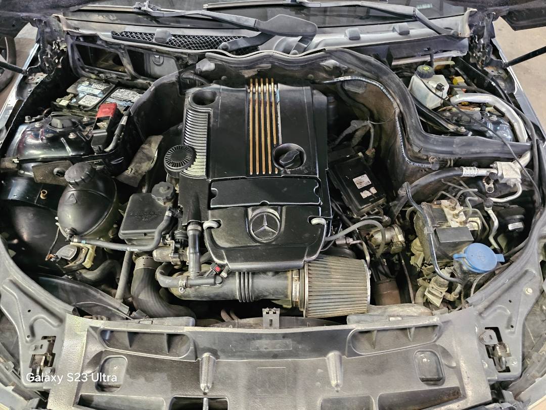 2012 MERCEDES BENZ C-250 — 195326 Miles — Lot R198329 — Main - Marhaba Auctions Used Cars - Image 6