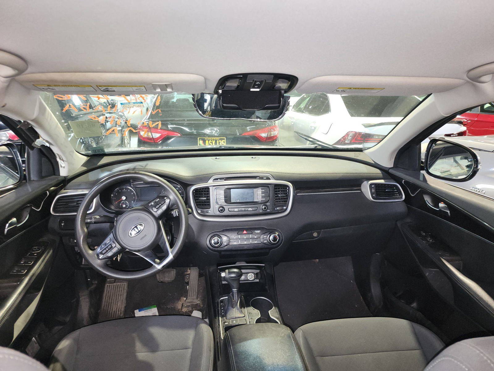 KIA SORENTO 2017 - Marhaba Auction Used Cars - Image 8