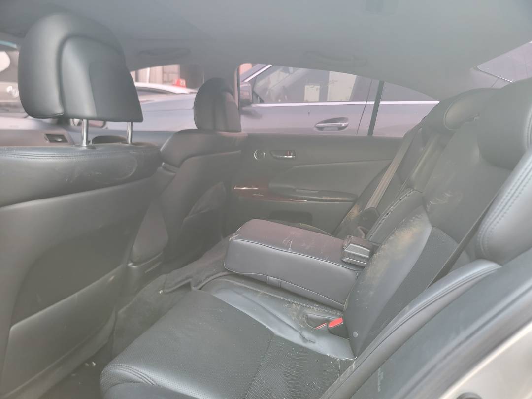 2006 LEXUS GS 300 — 174487 KM — Lot 5026094 — Main - Marhaba Auctions Used Cars - Image 6