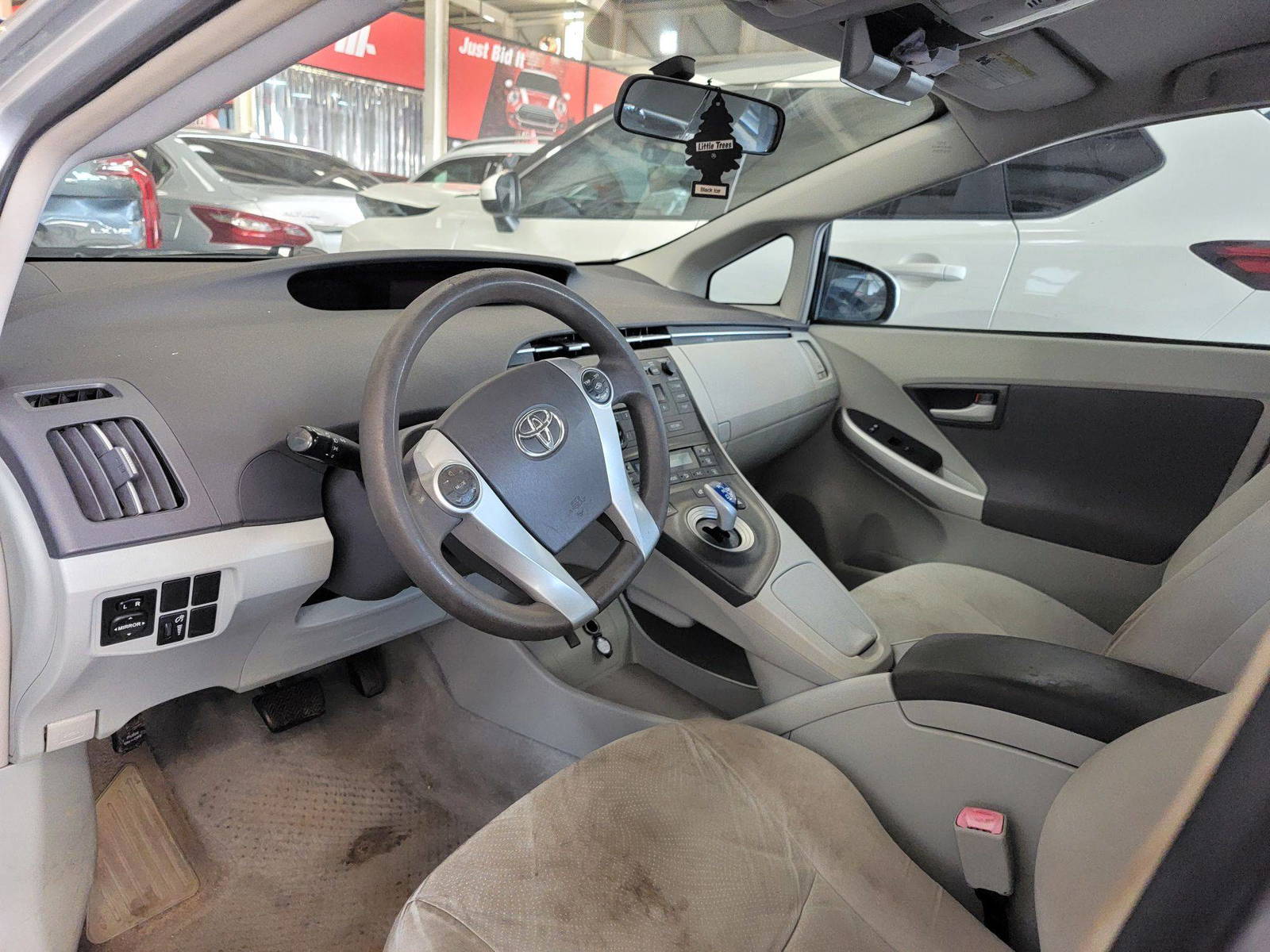 TOYOTA PRIUS 2010 - Marhaba Auction Used Cars - Image 8