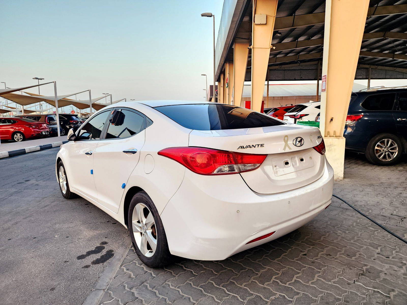 2012 HYUNDAI AVANTE — 234838 KM — Lot 590993 — Souq - Marhaba Auctions Used Cars - Image 5