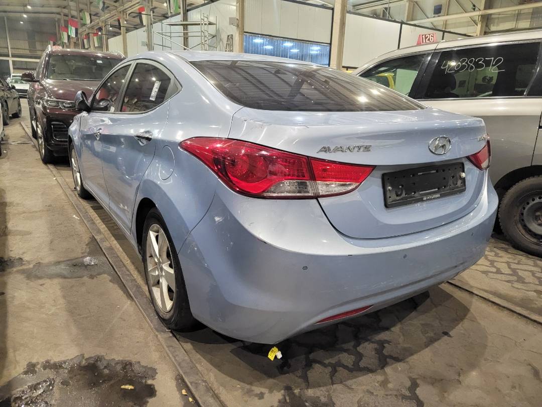 2012 HYUNDAI AVANTE — 285043 KM — Lot 489455 — Main - Marhaba Auctions Used Cars - Image 5