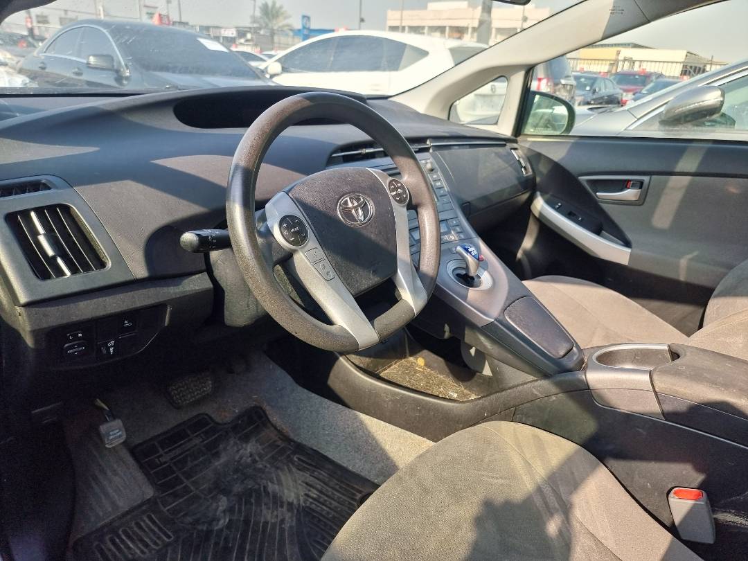 2015 TOYOTA PRIUS — 216708 Miles — Lot F1901070 — Souq - Marhaba Auctions Used Cars - Image 7