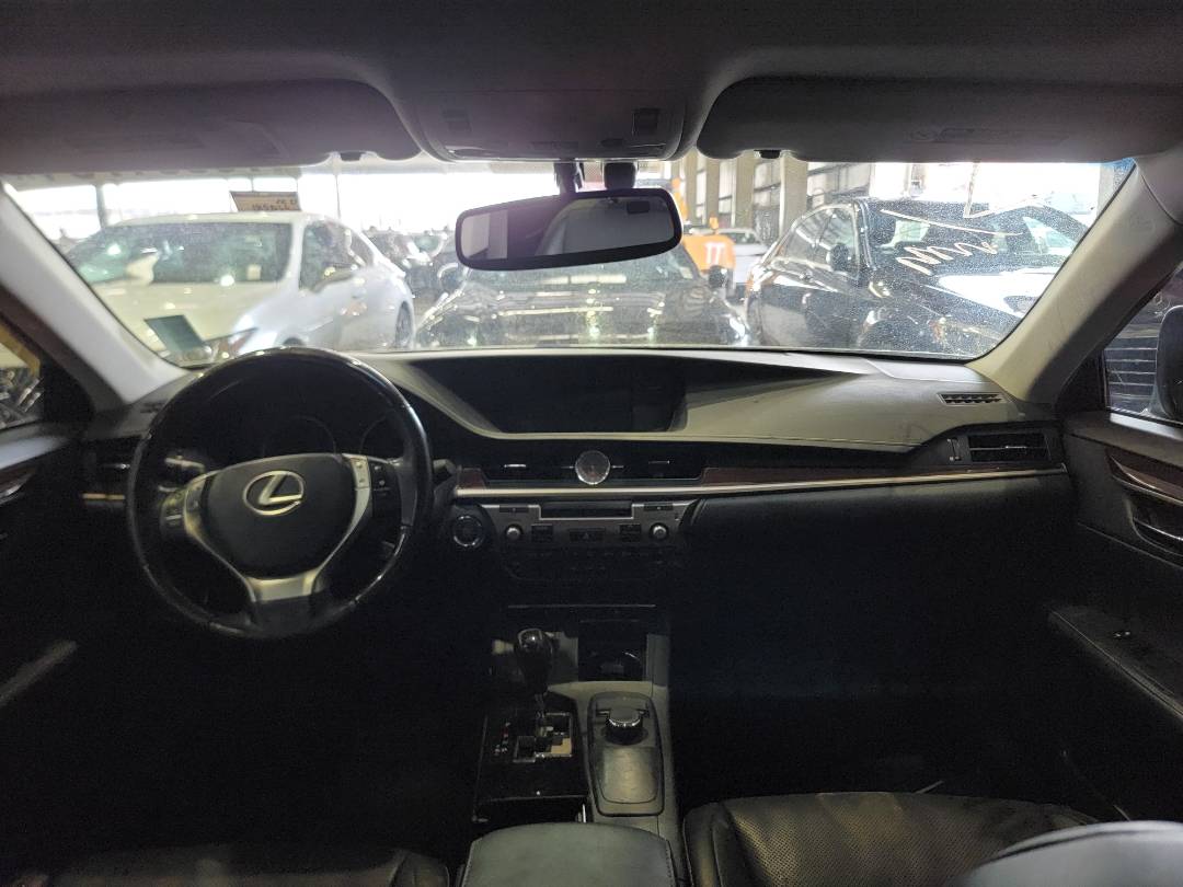2014 LEXUS ES 350 — 185856 Miles — Lot 2108101 — Main - Marhaba Auctions Used Cars - Image 8