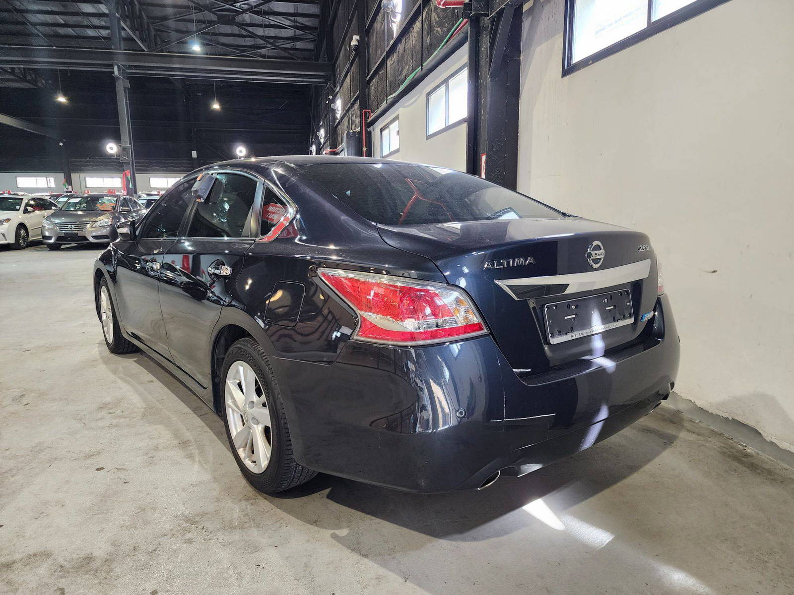 2014 NISSAN ALTIMA — 89500 KM — Lot 423445 — Al Quoz - Marhaba Auctions Used Cars - Image 5