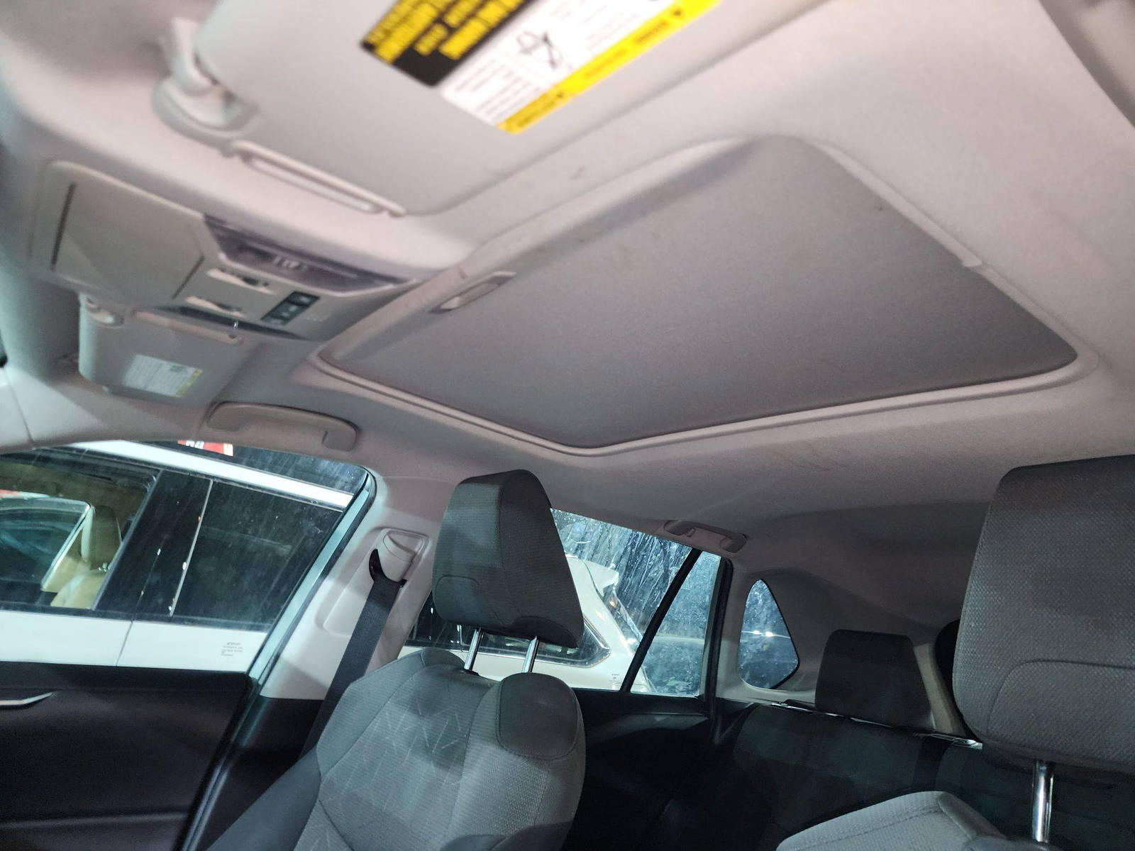 2021 TOYOTA RAV4 — 91711 Miles — Lot MC094895 — Al Sajaa - Marhaba Auctions Used Cars - Image 9