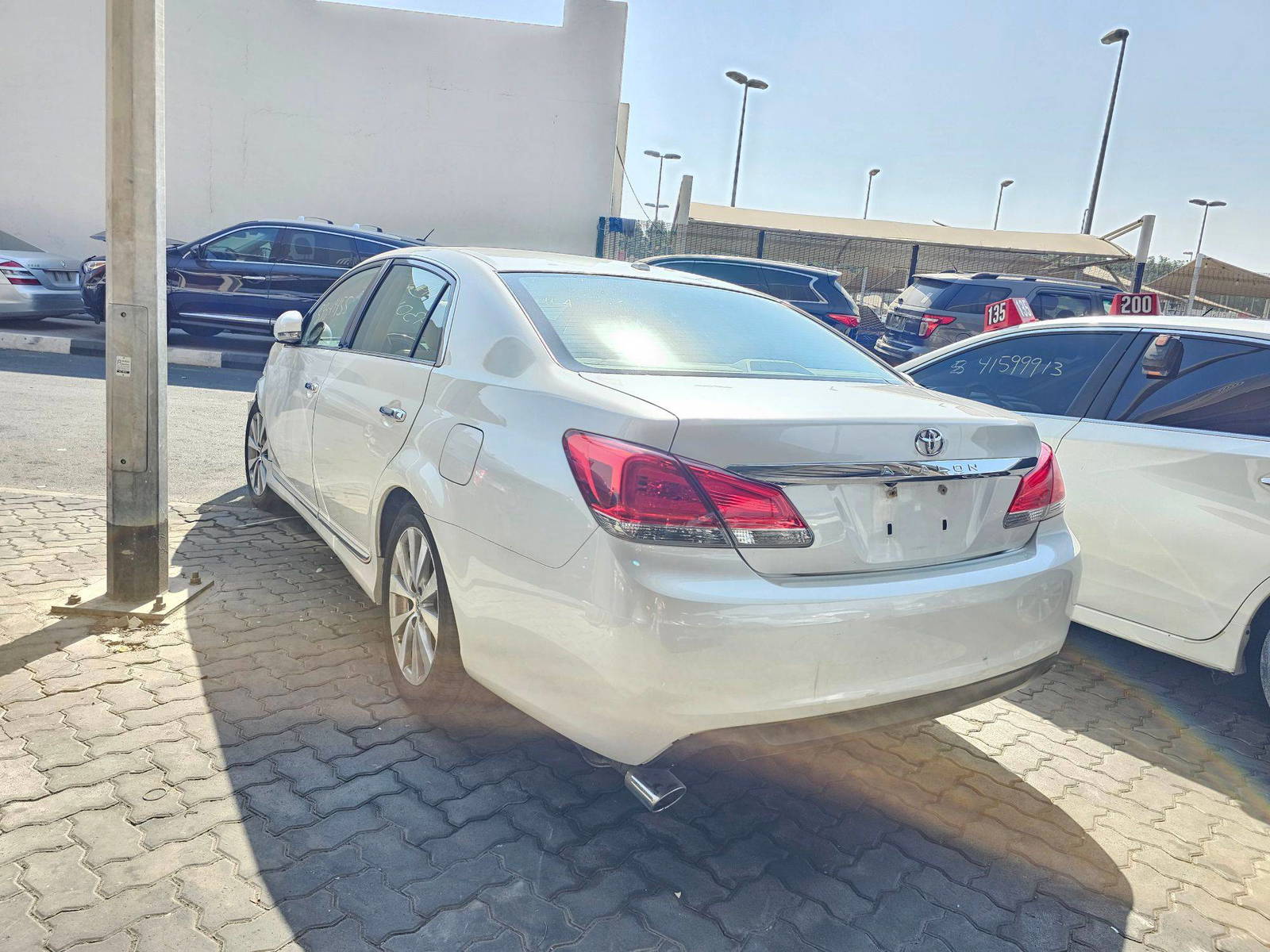 2011 TOYOTA AVALON — 163170 Miles — Lot U430191 — Souq - Marhaba Auctions Used Cars - Image 3