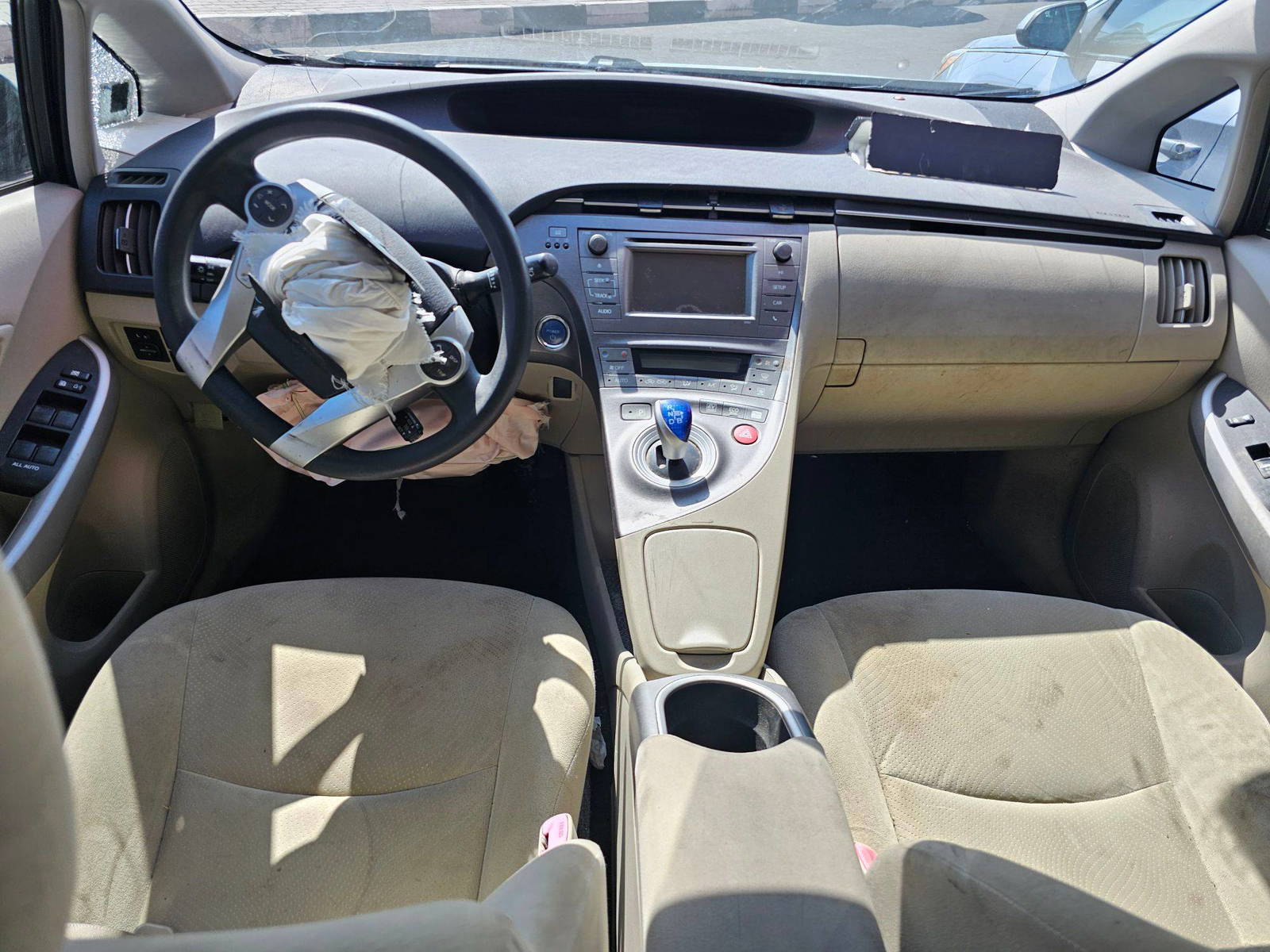 2012 TOYOTA PRIUS — 212276 Miles — Lot 3DU4C1577511 — Souq - Marhaba Auctions Used Cars - Image 7
