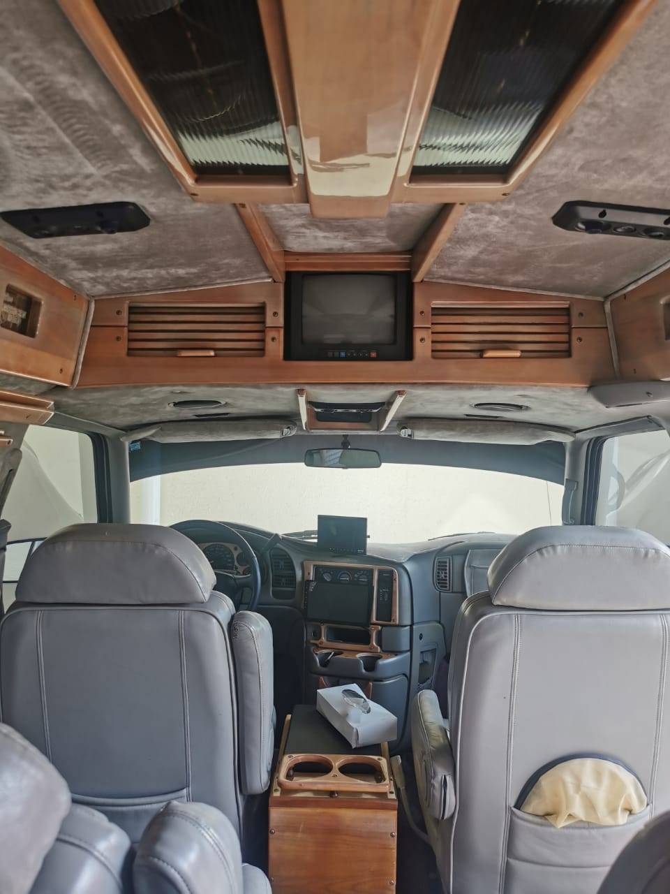 1997 GMC Safari V — Lot 6VB512671 — Souq - Marhaba Auctions Used Cars - Image 7
