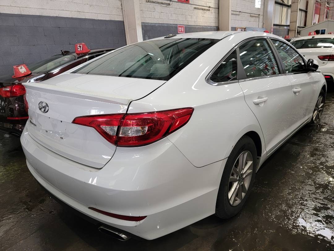 2015 HYUNDAI SONATA — 132099 Miles — Lot 41836743 - Marhaba Auctions Used Cars - Image 4