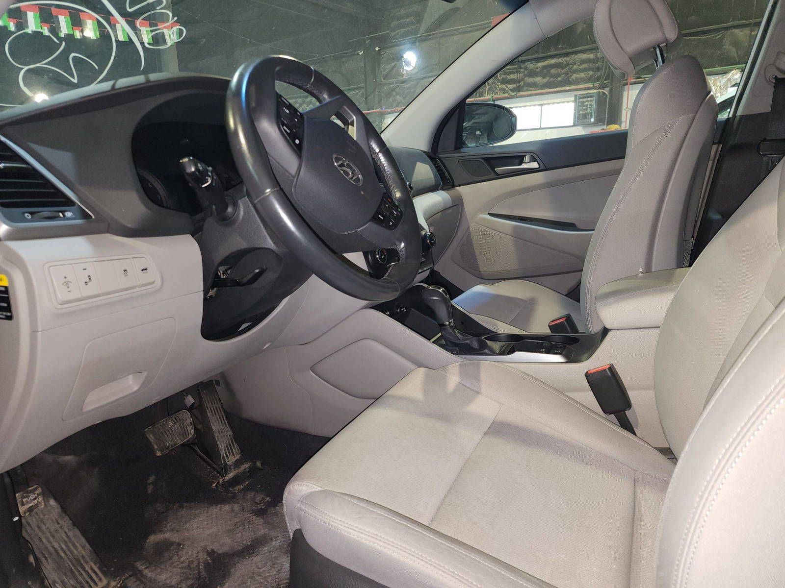 HYUNDAI TUCSON 2018 - Marhaba Auction Used Cars - Image 6