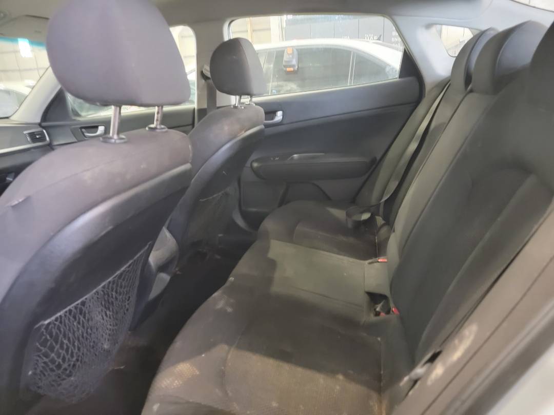 2019 KIA OPTIMA — 141488 Miles — Lot G324012 — Main - Marhaba Auctions Used Cars - Image 6