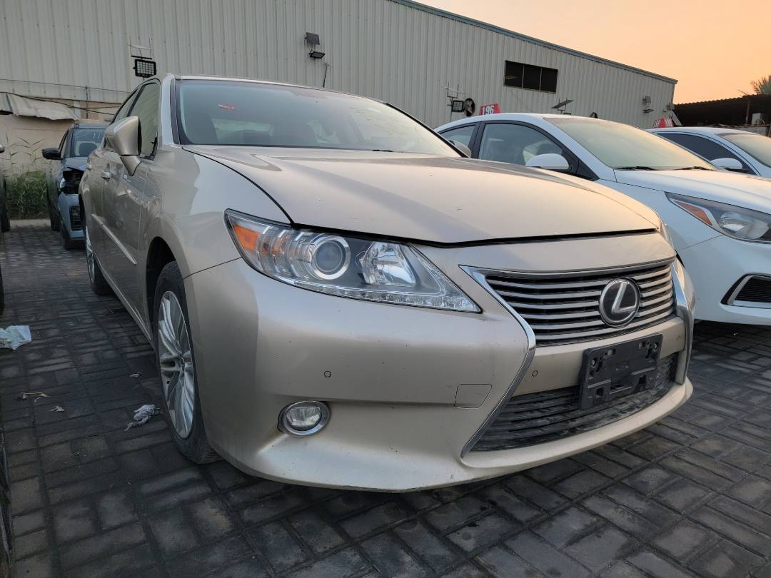 2015 LEXUS ES 350 — 172916 Miles — Lot 2167674 — Main - Marhaba Auctions Used Cars - Image 5