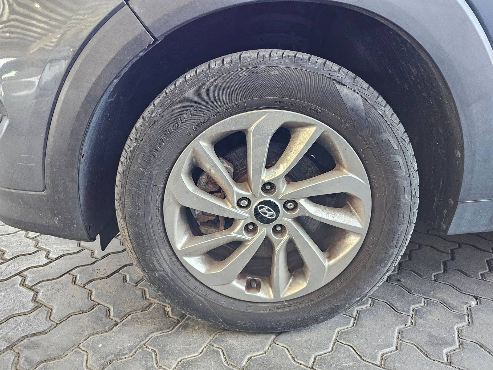 2016 HYUNDAI TUCSON — 115717 Miles — Lot U225321 — Souq - Marhaba Auctions Used Cars - Image 10