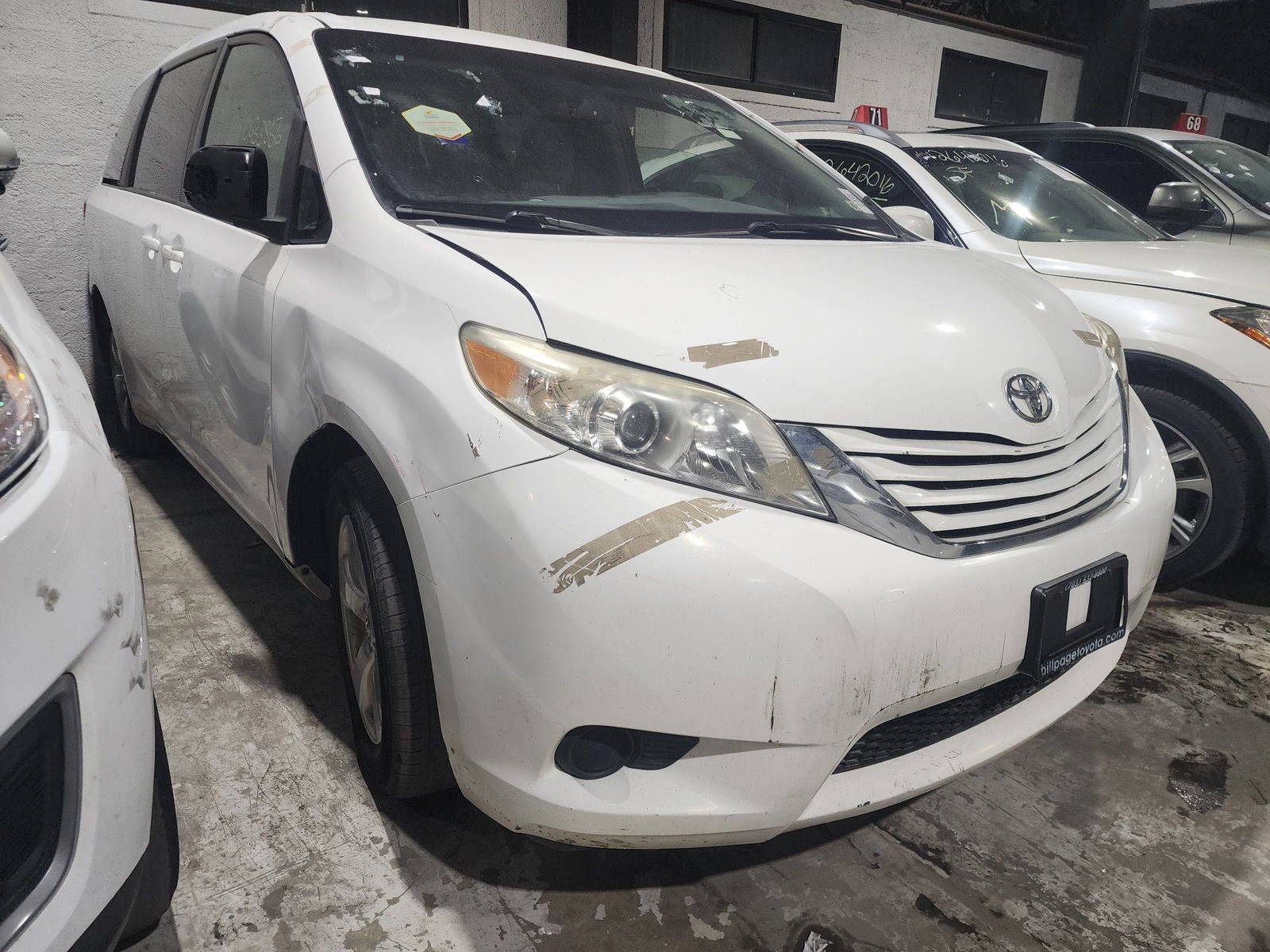 2017 TOYOTA SIENNA — 175674 Miles — Lot 40633856 — Main - Marhaba Auctions Used Cars - Image 19