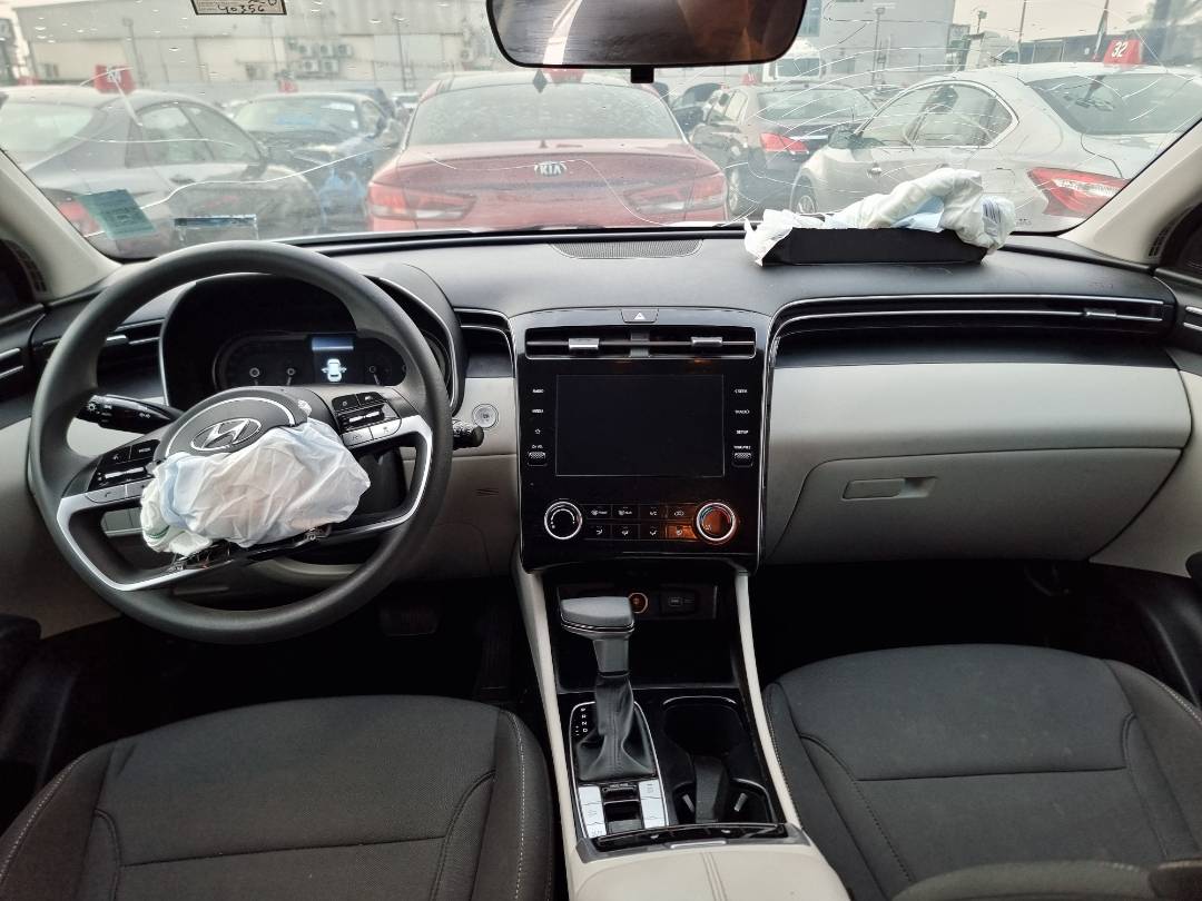 2022 HYUNDAI TUCSON — 40356 Miles — Lot 125487 — Souq - Marhaba Auctions Used Cars - Image 7