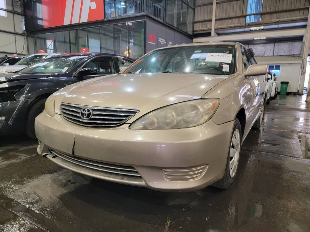 2005 TOYOTA CAMRY — 298054 Miles — Lot 40247575 — Main - Marhaba Auctions Used Cars - Image 5