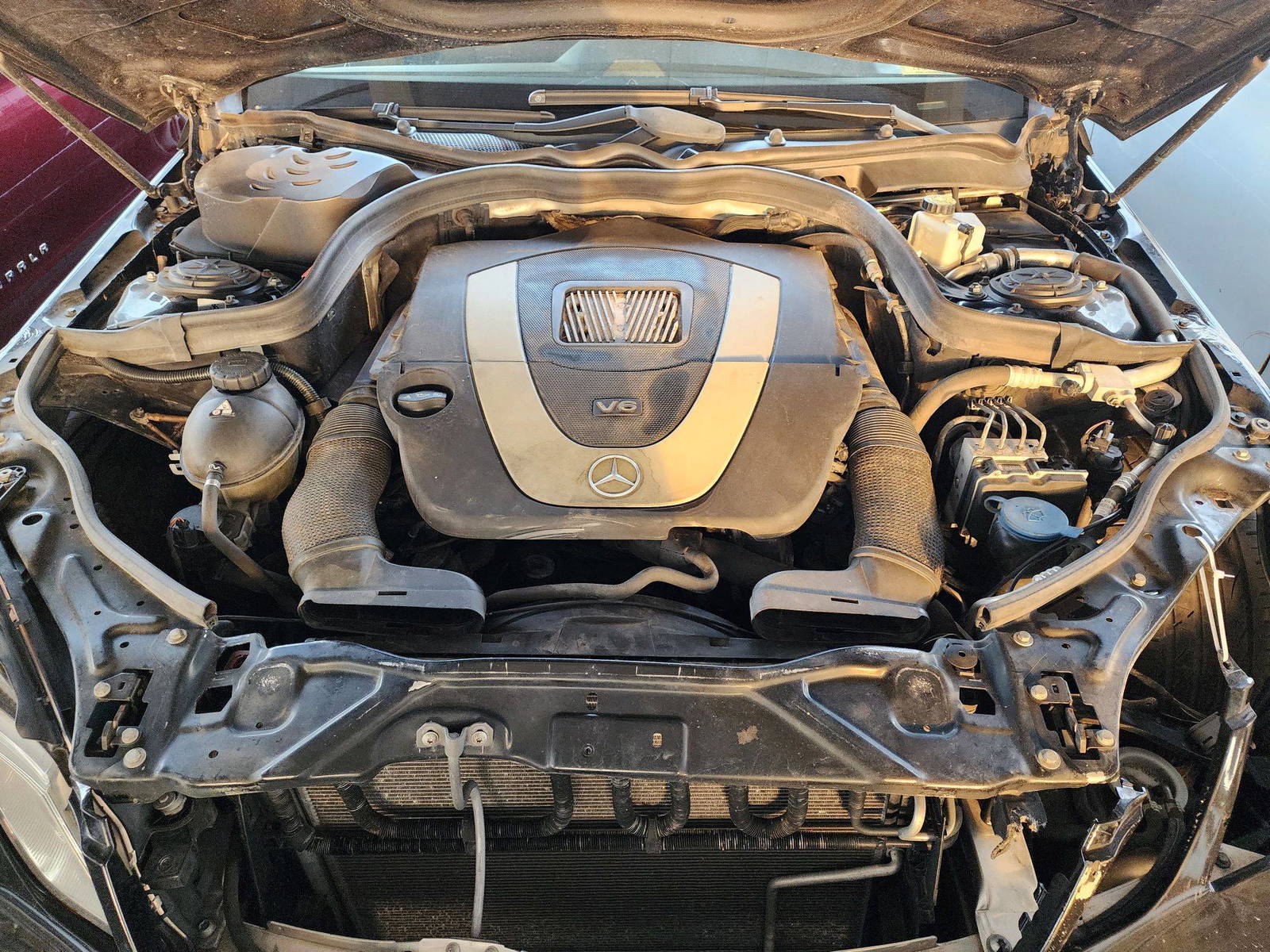2010 MERCEDES BENZ E 350 — 181633 Miles — Lot 52928994 — Souq - Marhaba Auctions Used Cars - Image 8