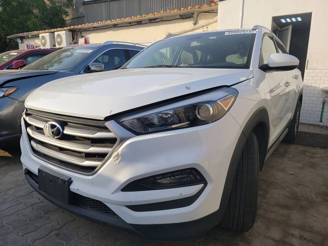 2018 HYUNDAI TUCSON — 124038 Miles — Lot JU722868 - Marhaba Auctions Used Cars - Image 8