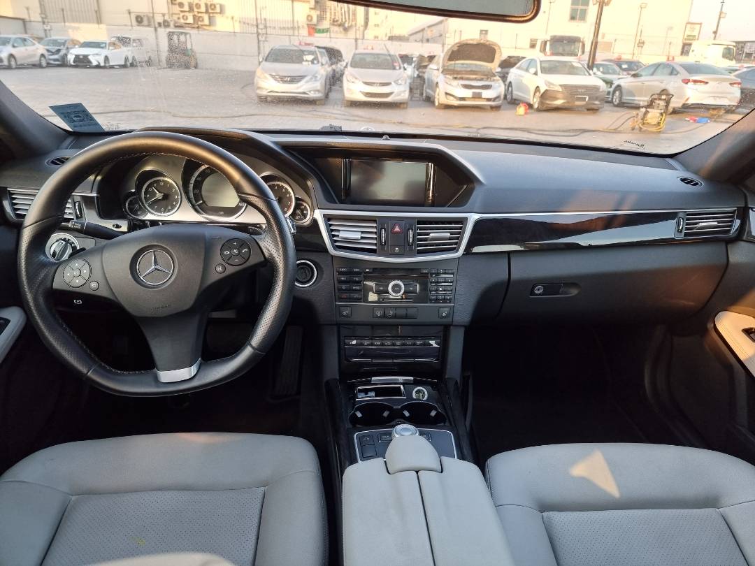 2010 MERCEDES BENZ E 350 — 177716 Miles — Lot 214587 — Ind. 12 - Marhaba Auctions Used Cars - Image 7