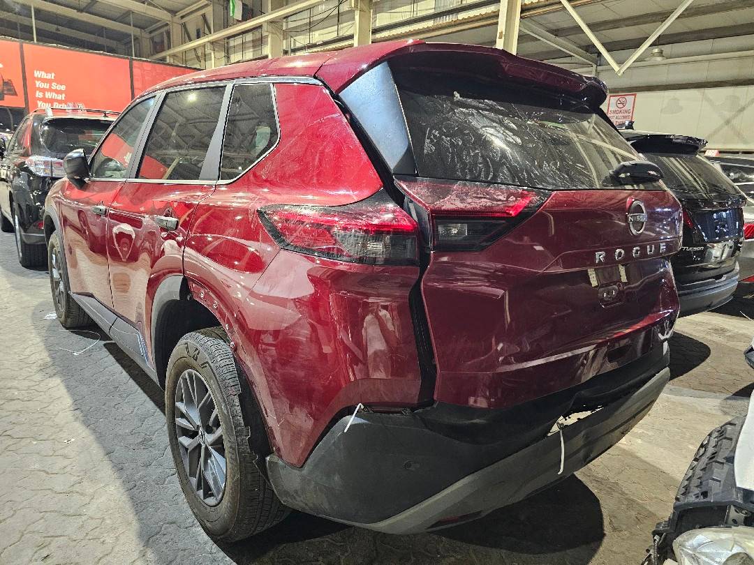 NISSAN ROGUE