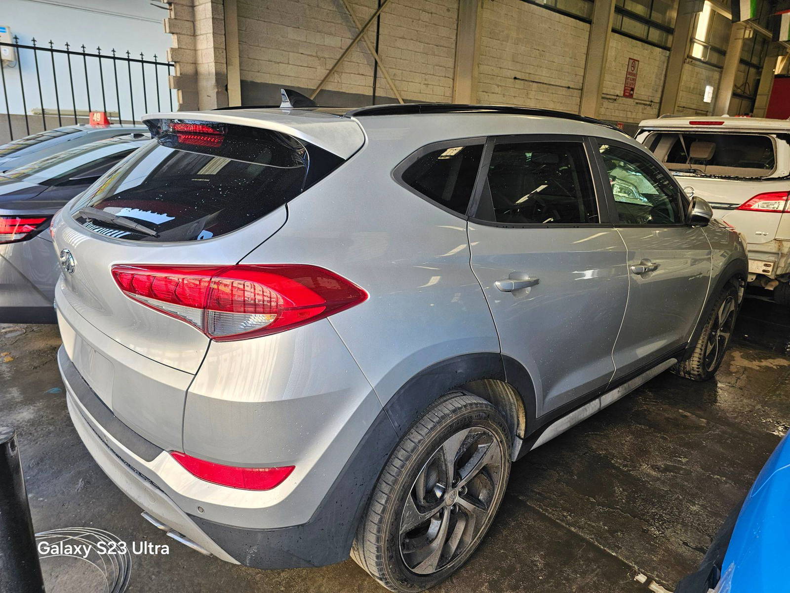 HYUNDAI TUCSON 2018 - Marhaba Auction Used Cars - Image 6