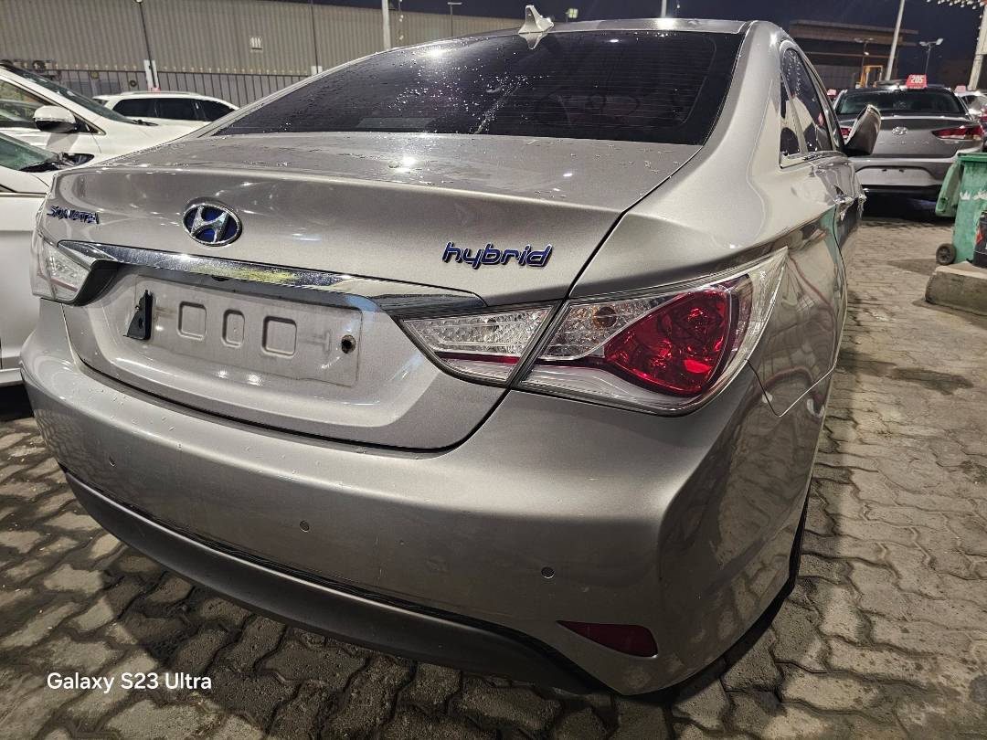 2014 HYUNDAI SONATA — 252124 KM — Lot 063474 — Ind. 12 - Marhaba Auctions Used Cars - Image 5