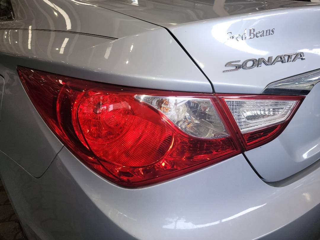 2011 HYUNDAI SONATA — 152042 Miles — Lot 81760633 - Marhaba Auctions Used Cars - Image 9