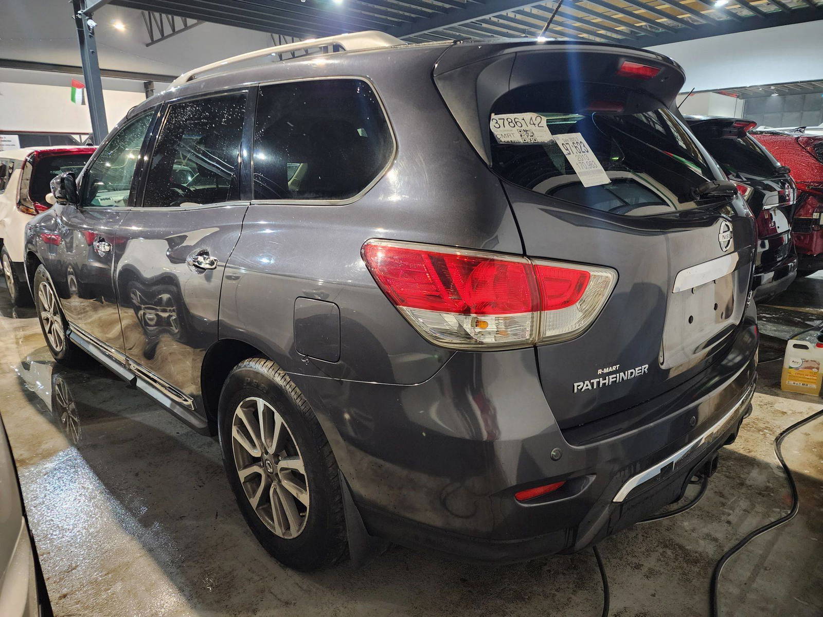 2013 NISSAN PATHFINDER — 170965 Miles — Lot 3786142 — Al Quoz - Marhaba Auctions Used Cars - Image 5