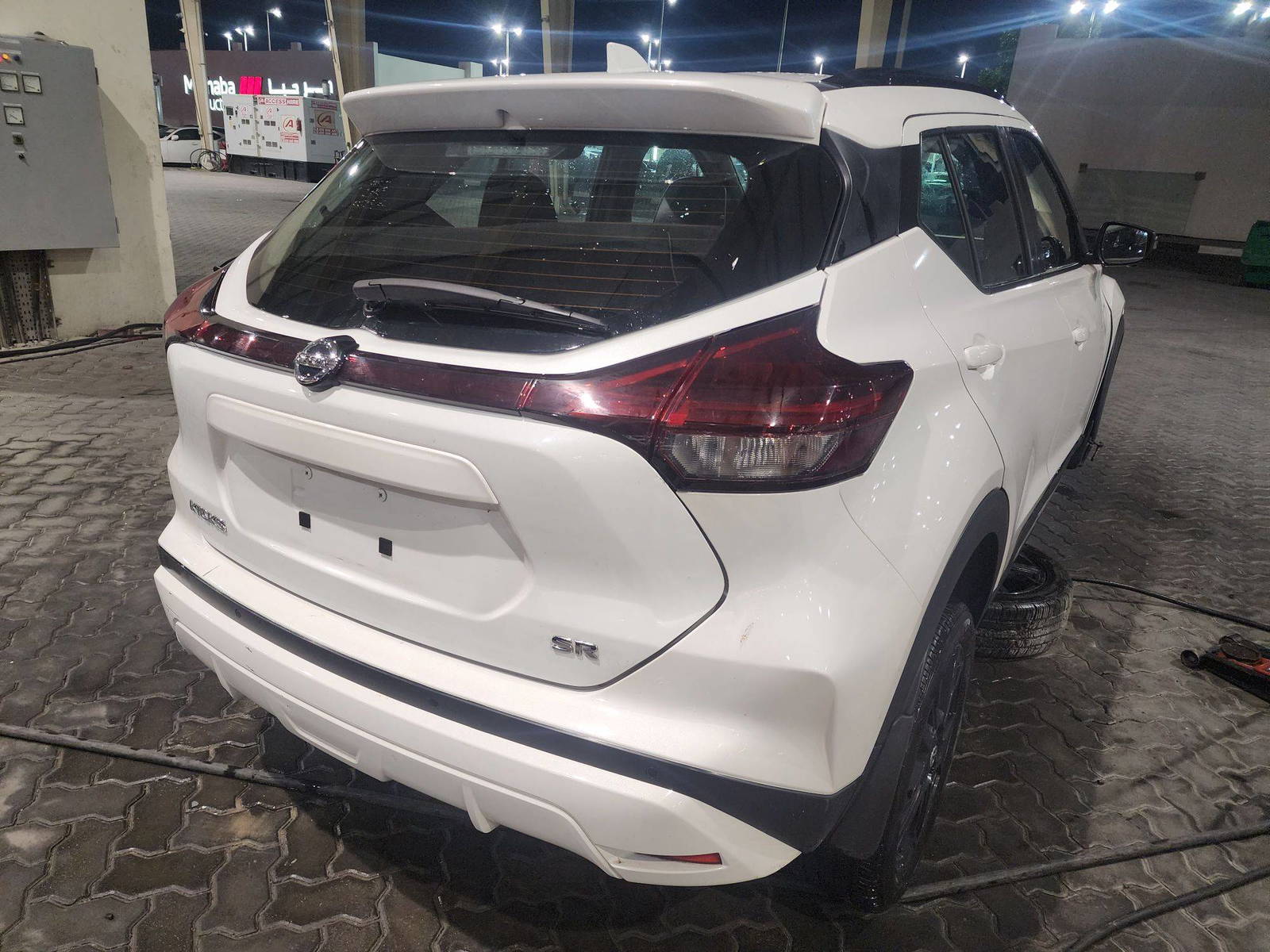 2021 NISSAN KICKS — 37644 Miles — Lot 321120521 - Marhaba Auctions Used Cars - Image 4