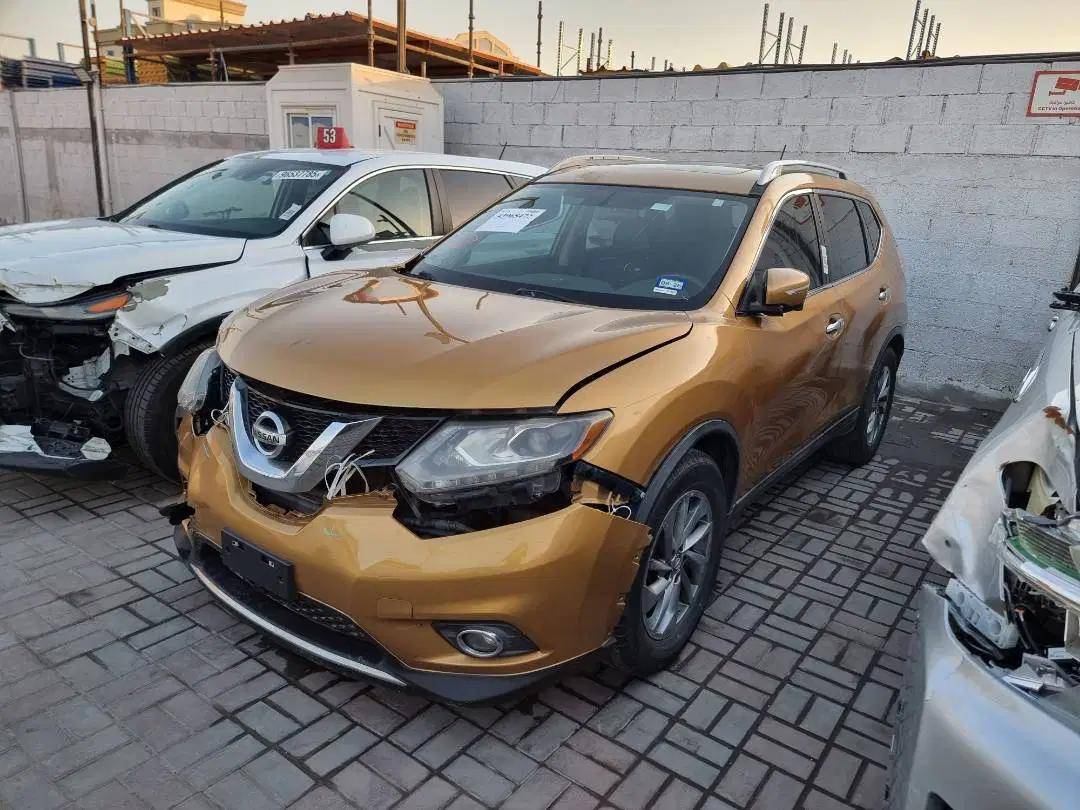 NISSAN ROGUE