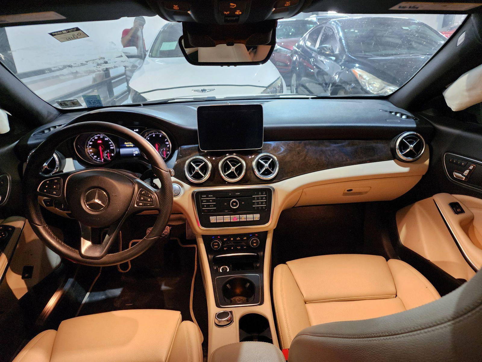 2018 MERCEDES BENZ CLA 250 — 69660 Miles — Lot 39535612 — Al Quoz - Marhaba Auctions Used Cars - Image 7