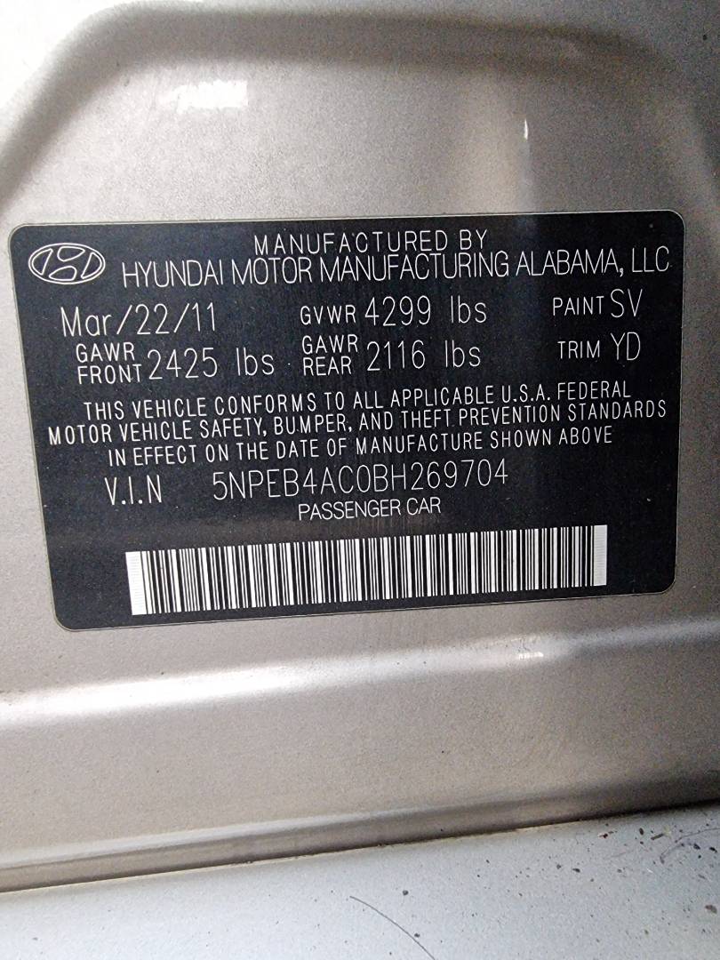 2011 HYUNDAI SONATA — 220064 Miles — Lot H269704 — Ind. 12 - Marhaba Auctions Used Cars - Image 9