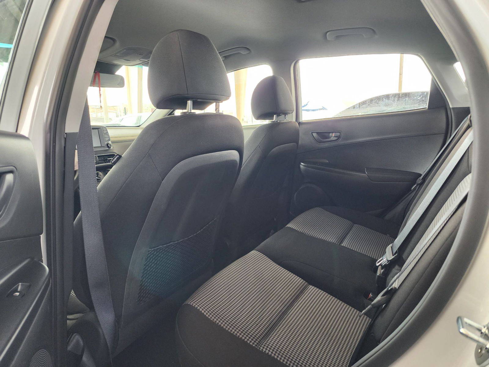 2021 HYUNDAI KONA — 13897 Miles — Lot 3219 — Souq - Marhaba Auctions Used Cars - Image 6