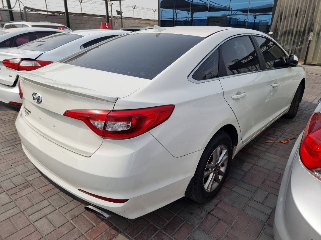 2016 HYUNDAI SONATA — 176268 Miles — Lot 215487 — Main - Marhaba Auctions Used Cars - Image 4