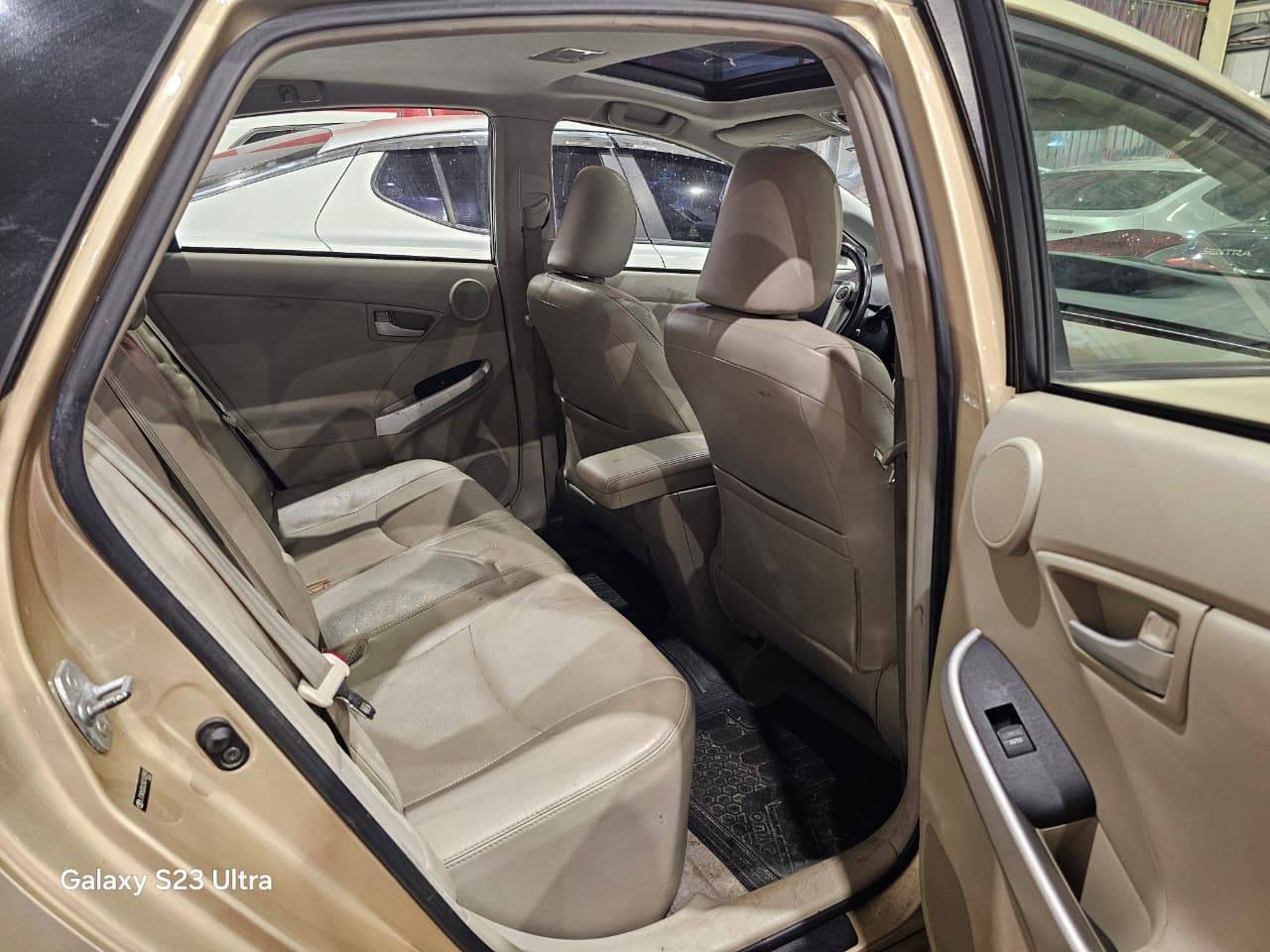 TOYOTA PRIUS 2010 - Marhaba Auction Used Cars - Image 7