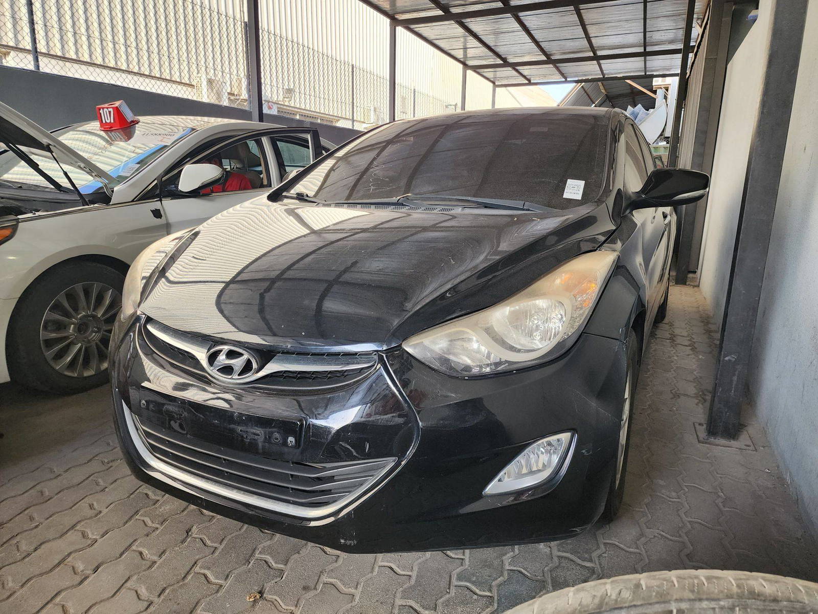 2011 HYUNDAI AVANTE — 188617 KM — Lot 092291 — Souq - Marhaba Auctions Used Cars - Image 4