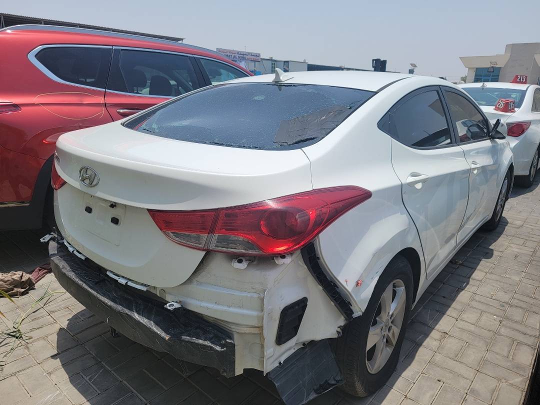 2012 HYUNDAI ELANTRA — 234661 Miles — Lot 38338437 — Souq - Marhaba Auctions Used Cars - Image 5