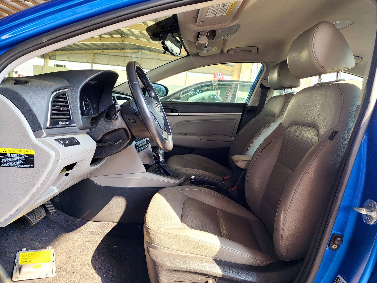 2017 HYUNDAI ELANTRA — 155022 Miles — Lot 3HU339465 — Souq - Marhaba Auctions Used Cars - Image 8