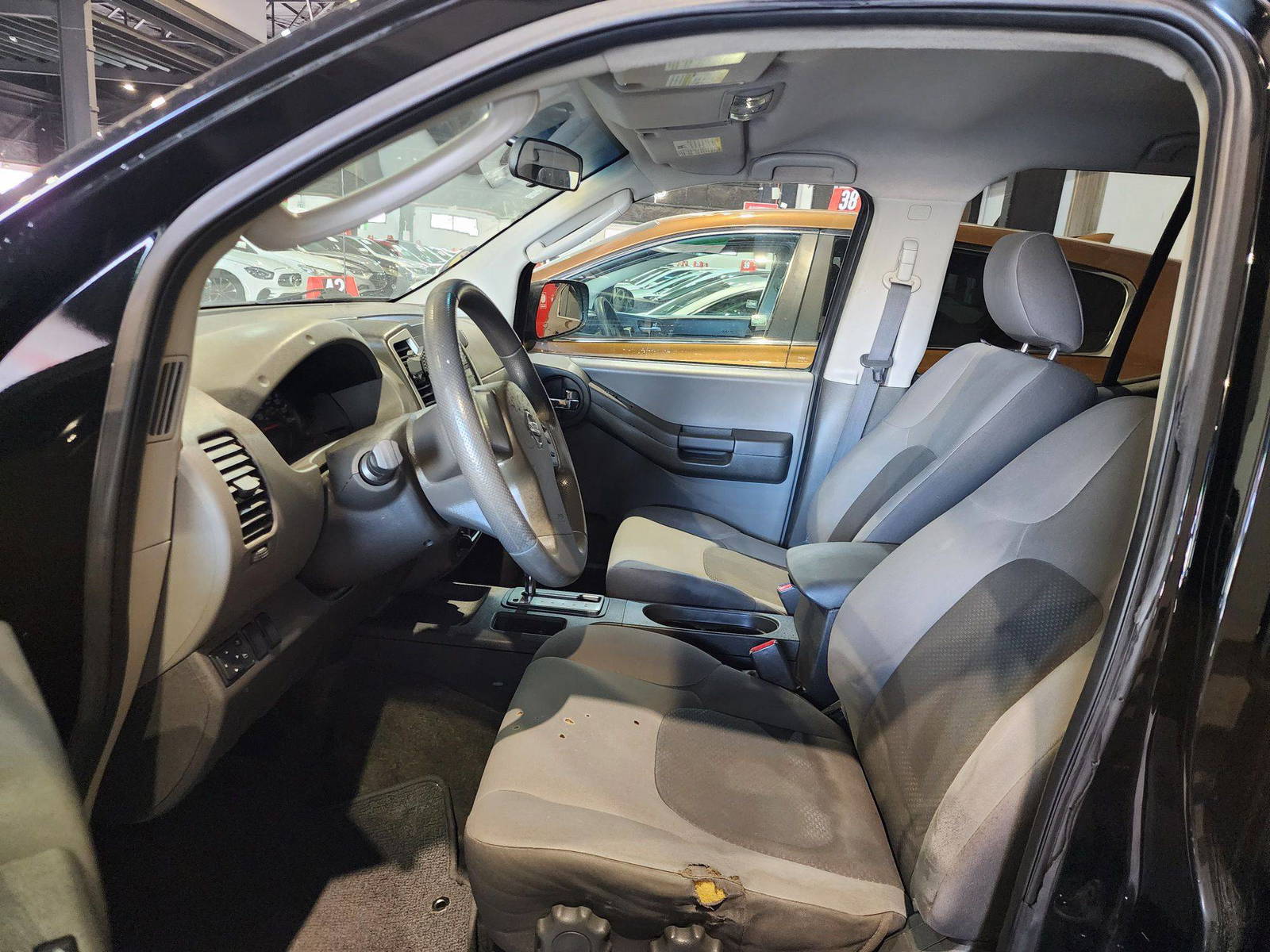 2012 NISSAN XTERRA — 156594 Miles — Lot 12020 — Al Quoz - Marhaba Auctions Used Cars - Image 9