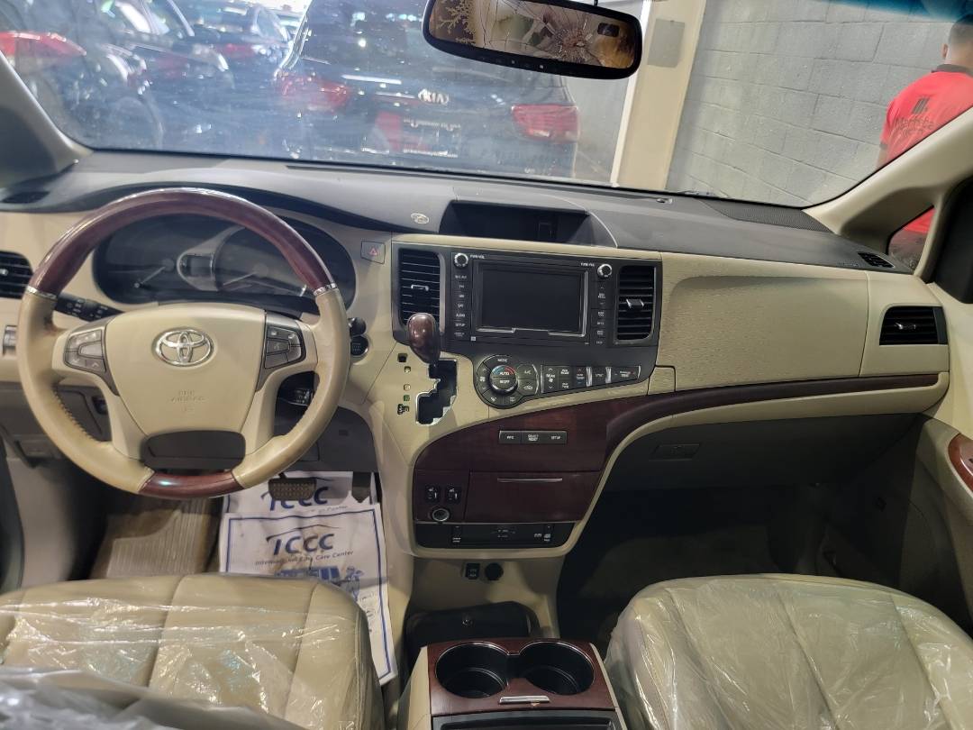 2012 TOYOTA SIENNA — 175230 Miles — Lot 041909 - Marhaba Auctions Used Cars - Image 7